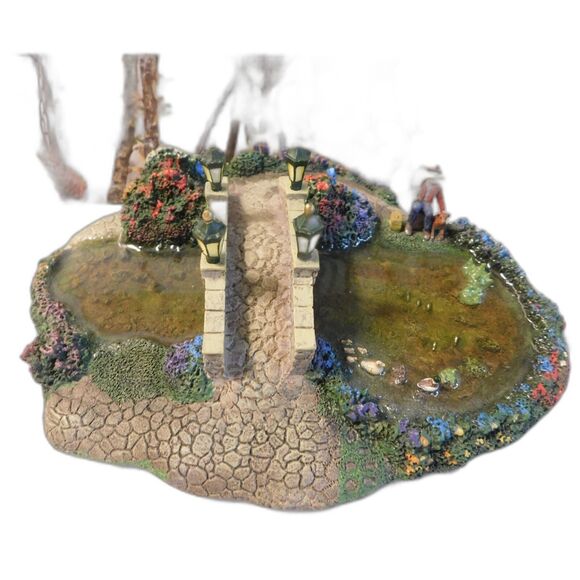 Thomas Kinkade Hawthorne Village "Lamplight Bridge" Three Piece Set - Picture 6 of 13